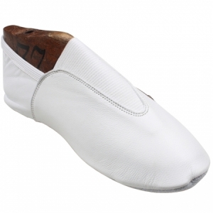 GYMNASTIC SHOES