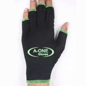 RUGBY, FIELD & RUNNING GLOVES